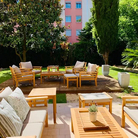Charming With Garden Appartamento